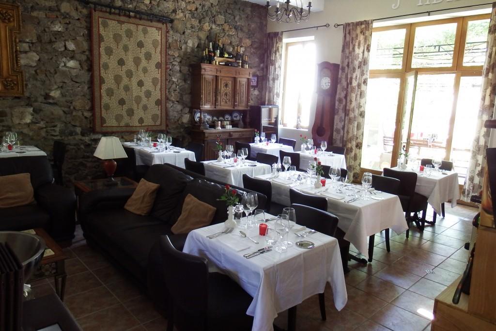 Aux Quatre Saisons Axat Bed and Breakfast Buitenkant foto
